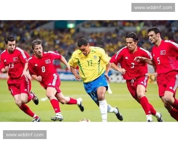 2002年韩日世界杯回顾与精彩瞬间全面解析